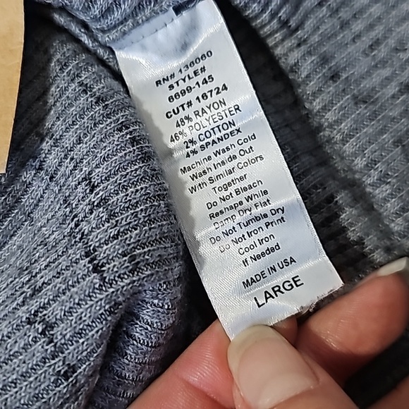 NWT Project Social T Turtleneck Long-sleeved Top Knit Sweater Large - Picture 4 of 4